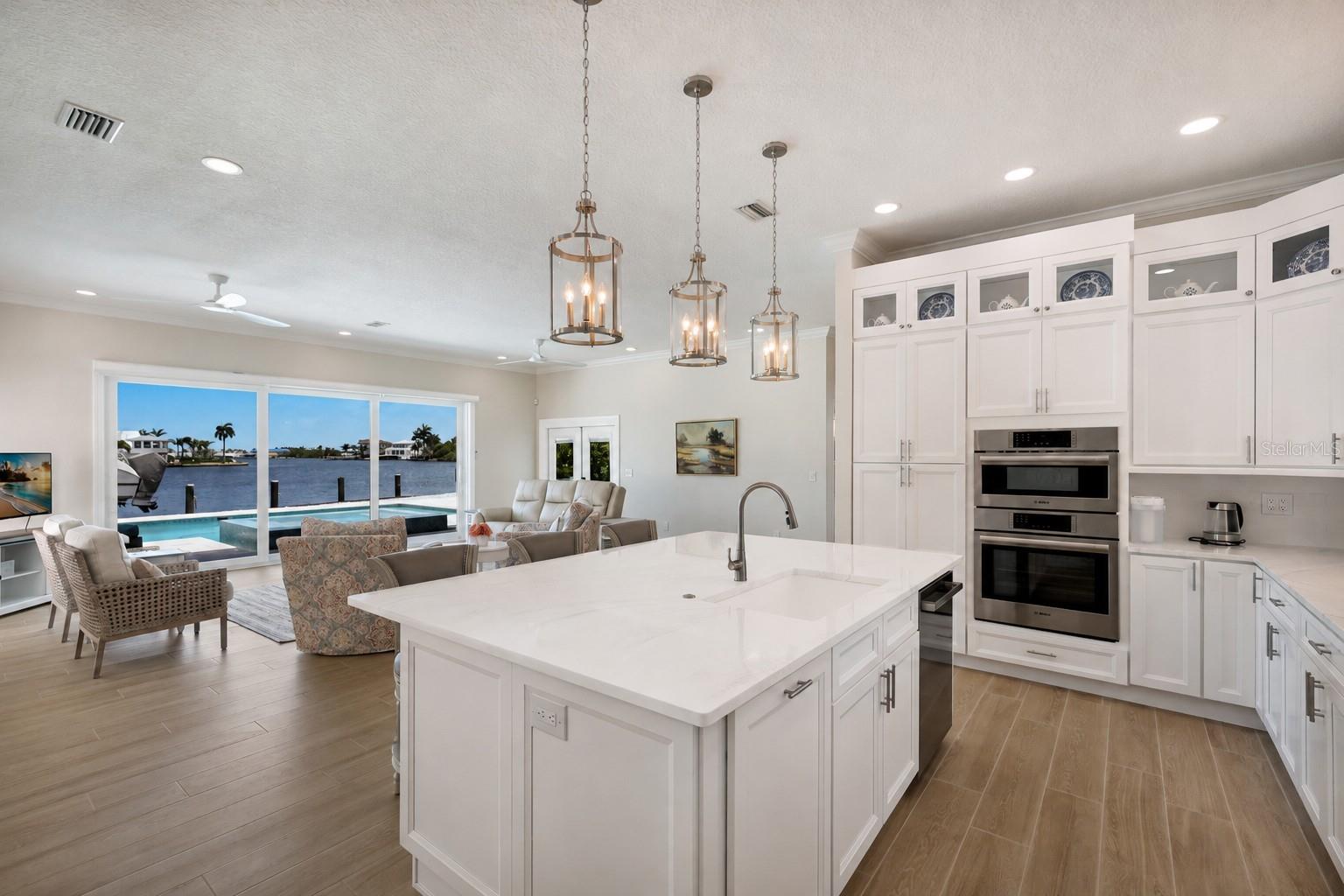 BAY PALMS ADD - Residential