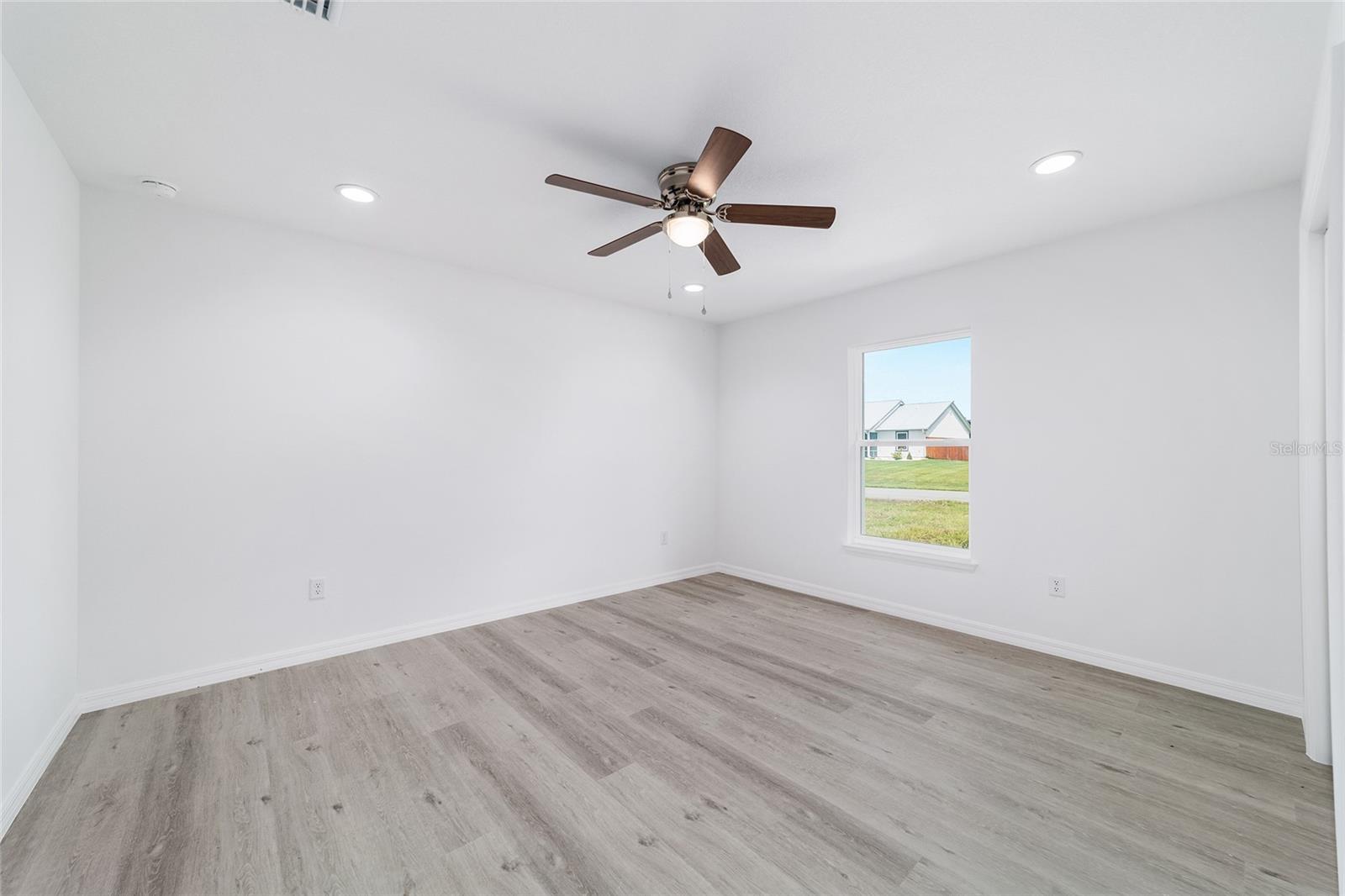 TRAILS EAST - Residential
