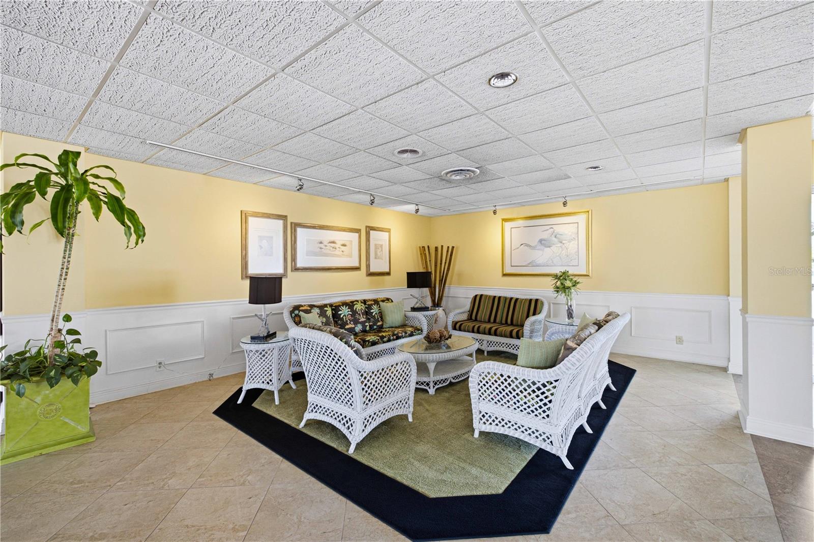 HORIZON HOUSE CO-OP - Residential