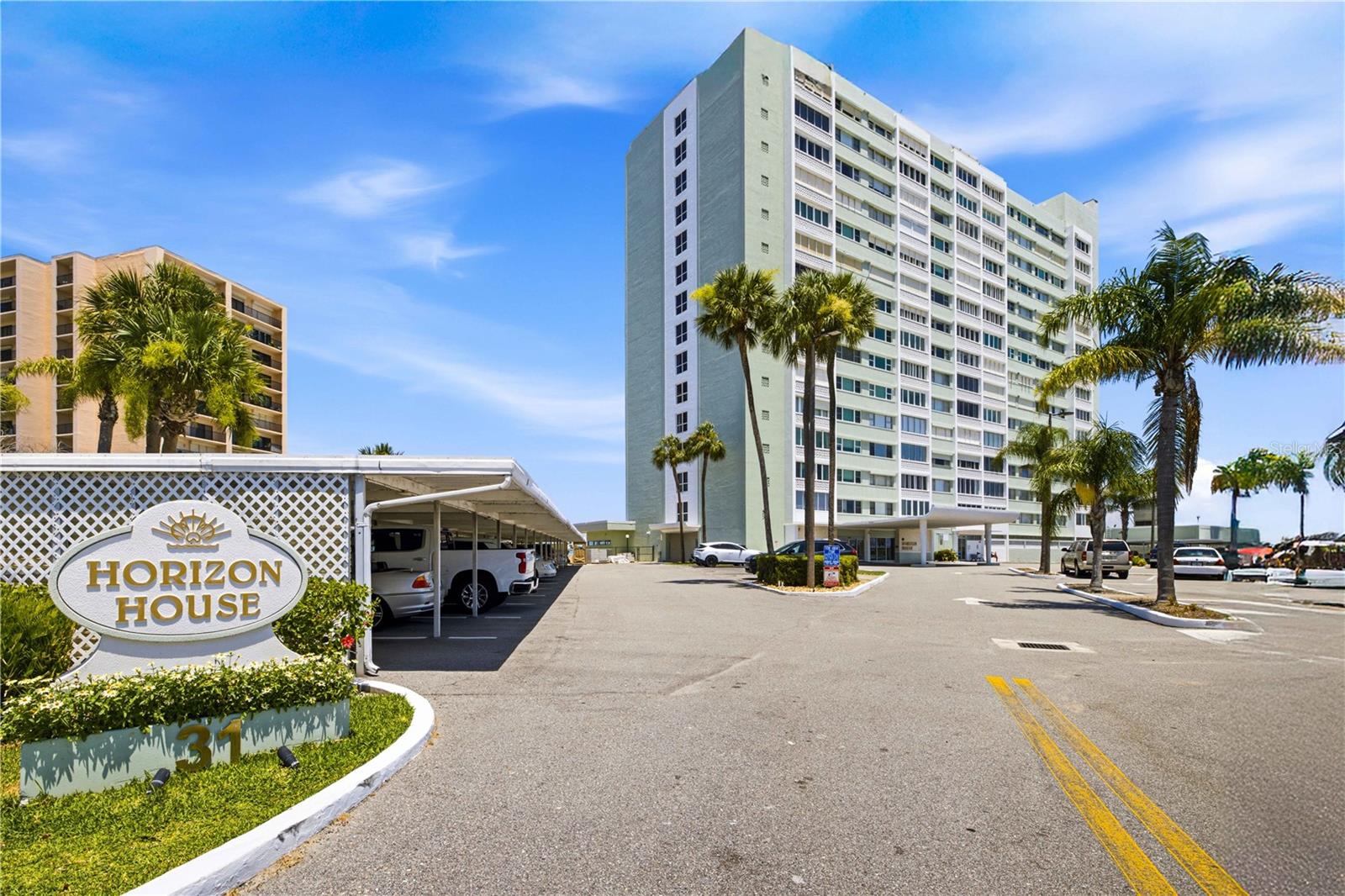 HORIZON HOUSE CO-OP - Residential