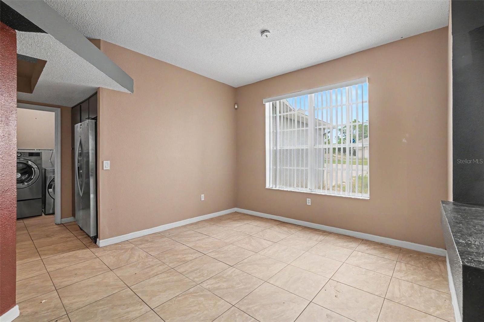 OAKS THE - Residential
