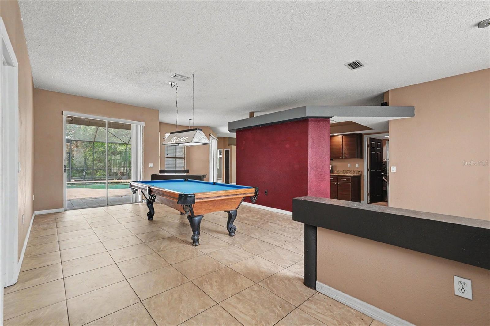 OAKS THE - Residential