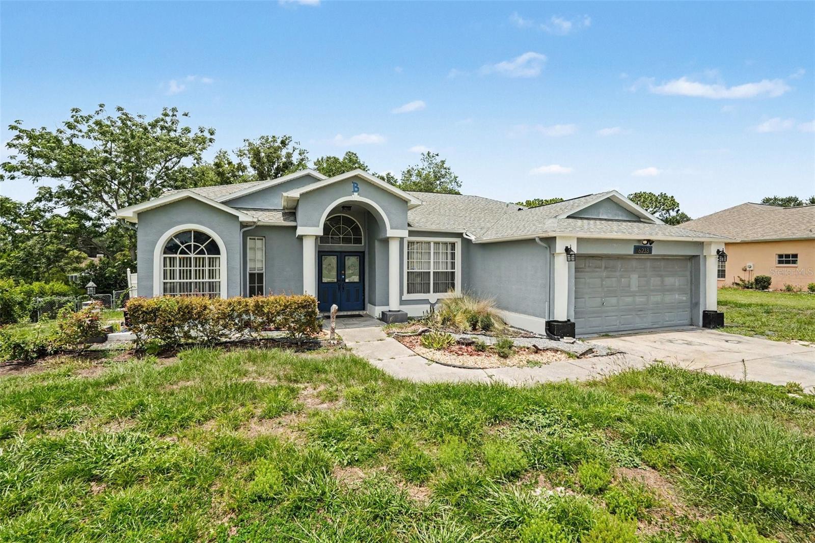 OAKS THE - Residential
