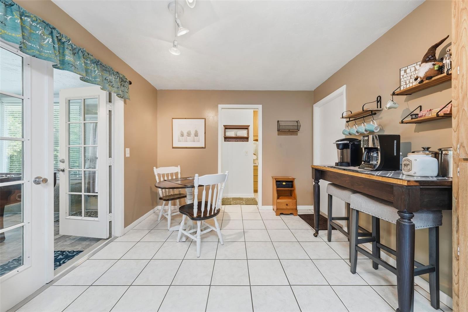 BEVERLY HILLS UNIT 06 SEC 03A - Residential