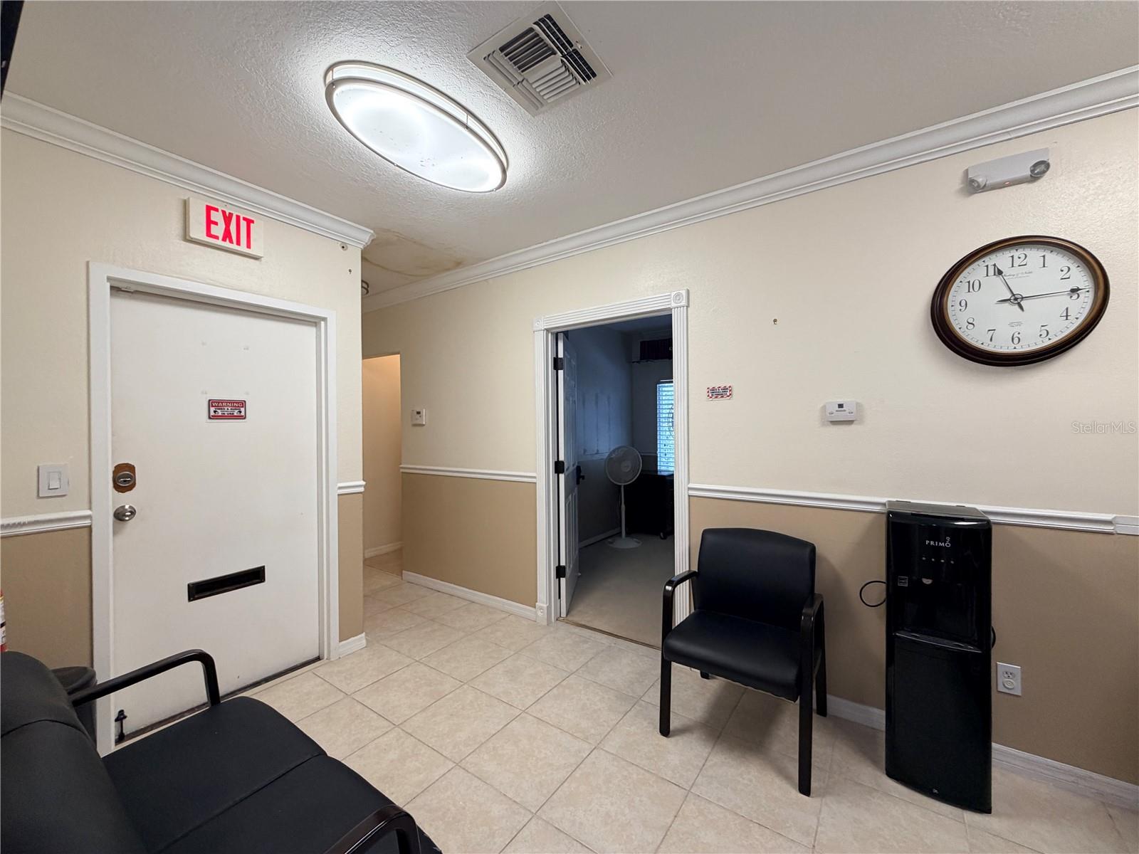 1400 W OAK CONDO - Commercial Sale