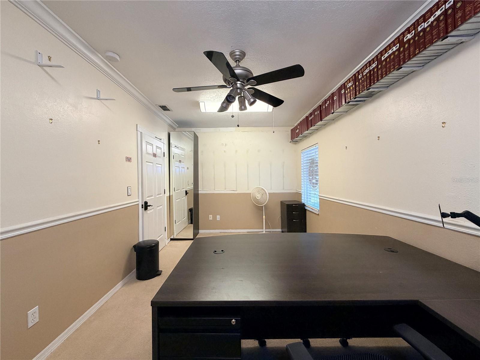 1400 W OAK CONDO - Commercial Sale