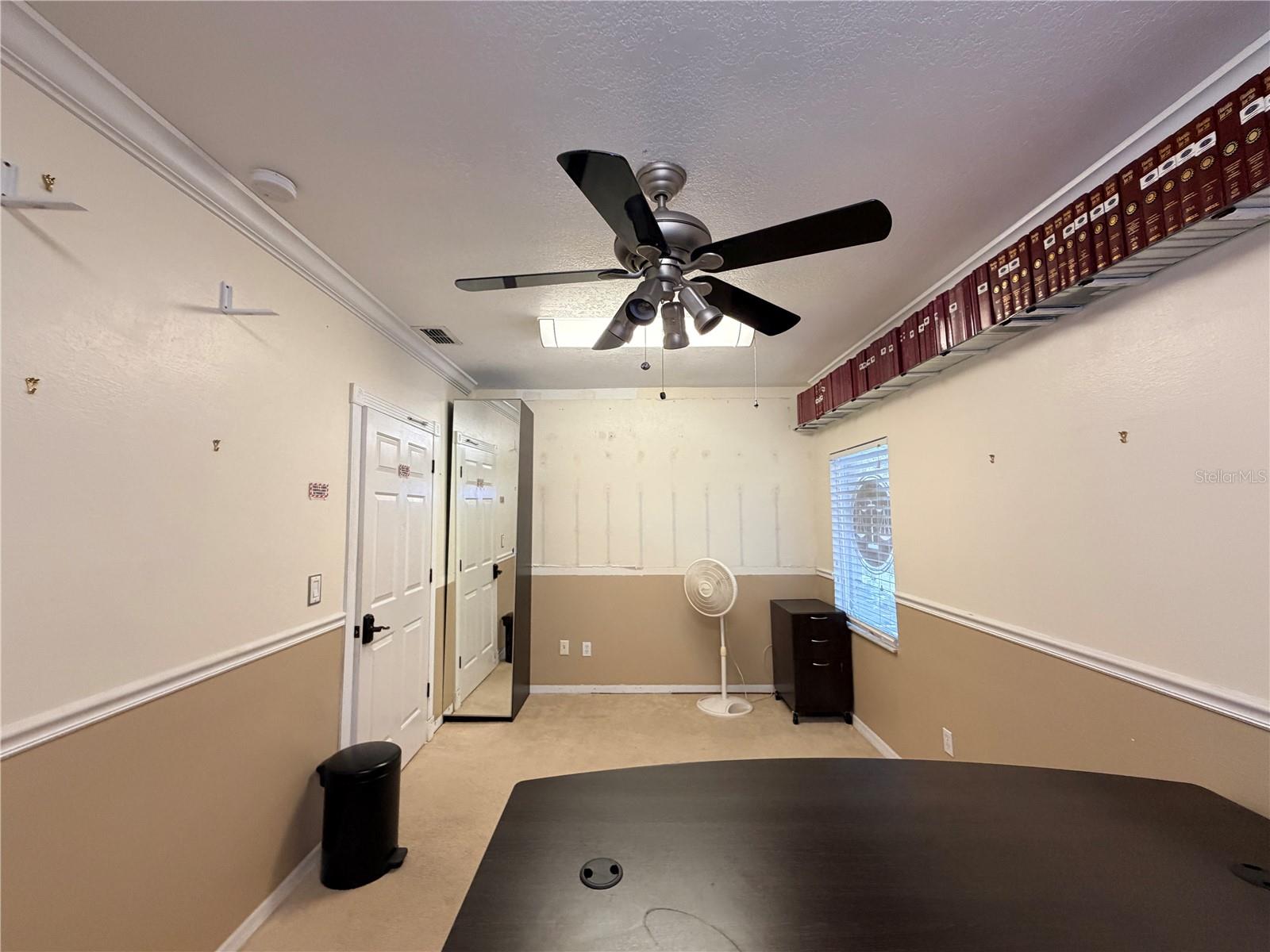 1400 W OAK CONDO - Commercial Sale