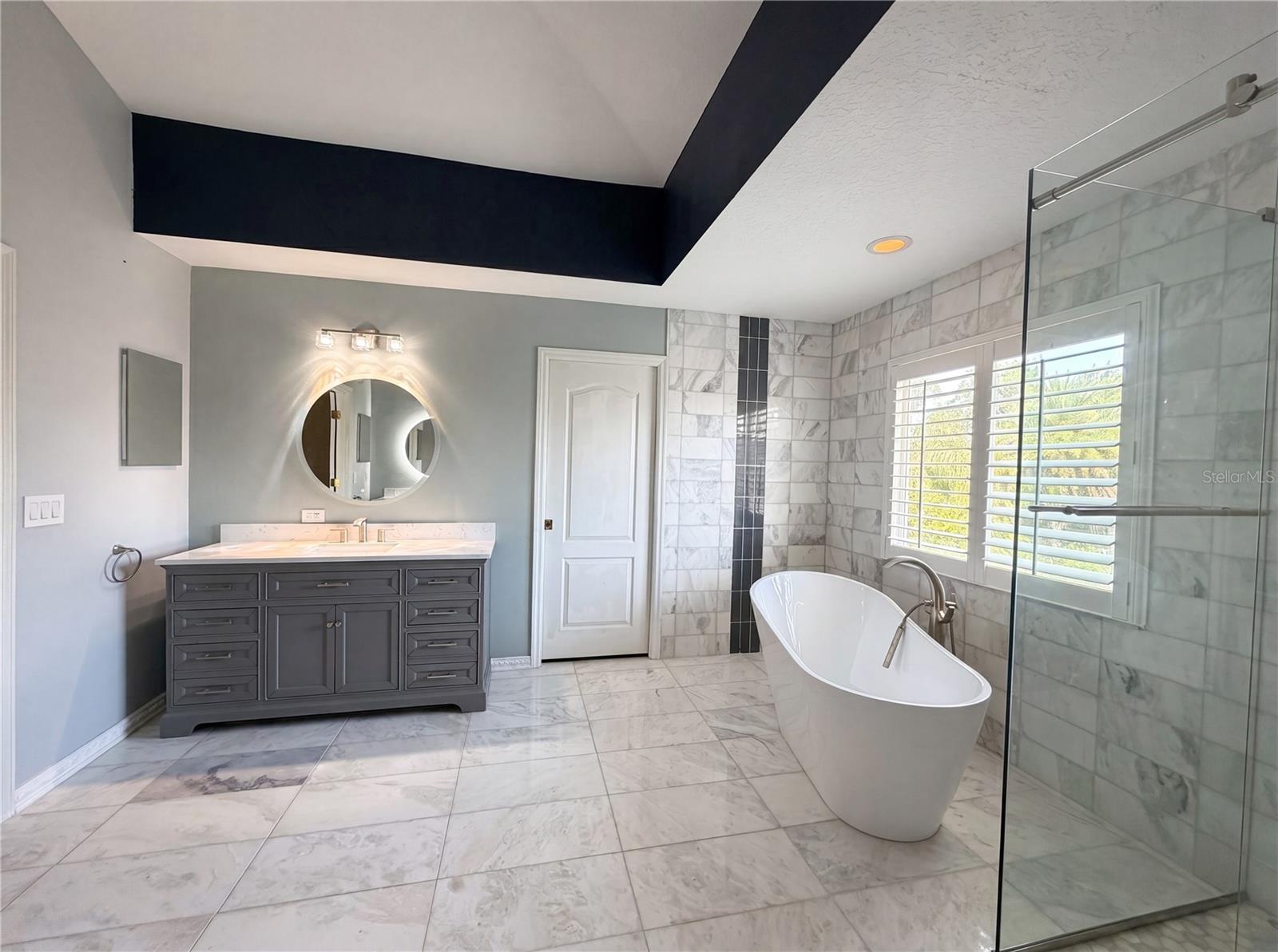 BALLANTRAE VILLAGE 04 - Residential