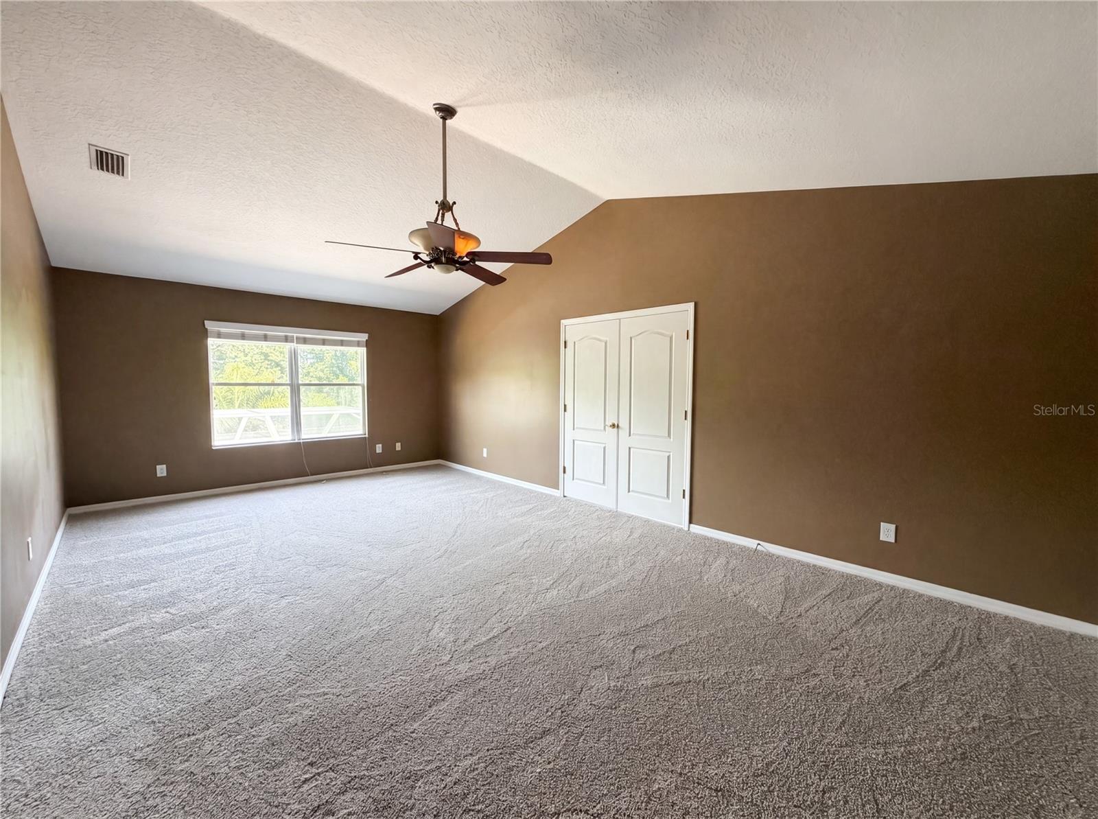 BALLANTRAE VILLAGE 04 - Residential