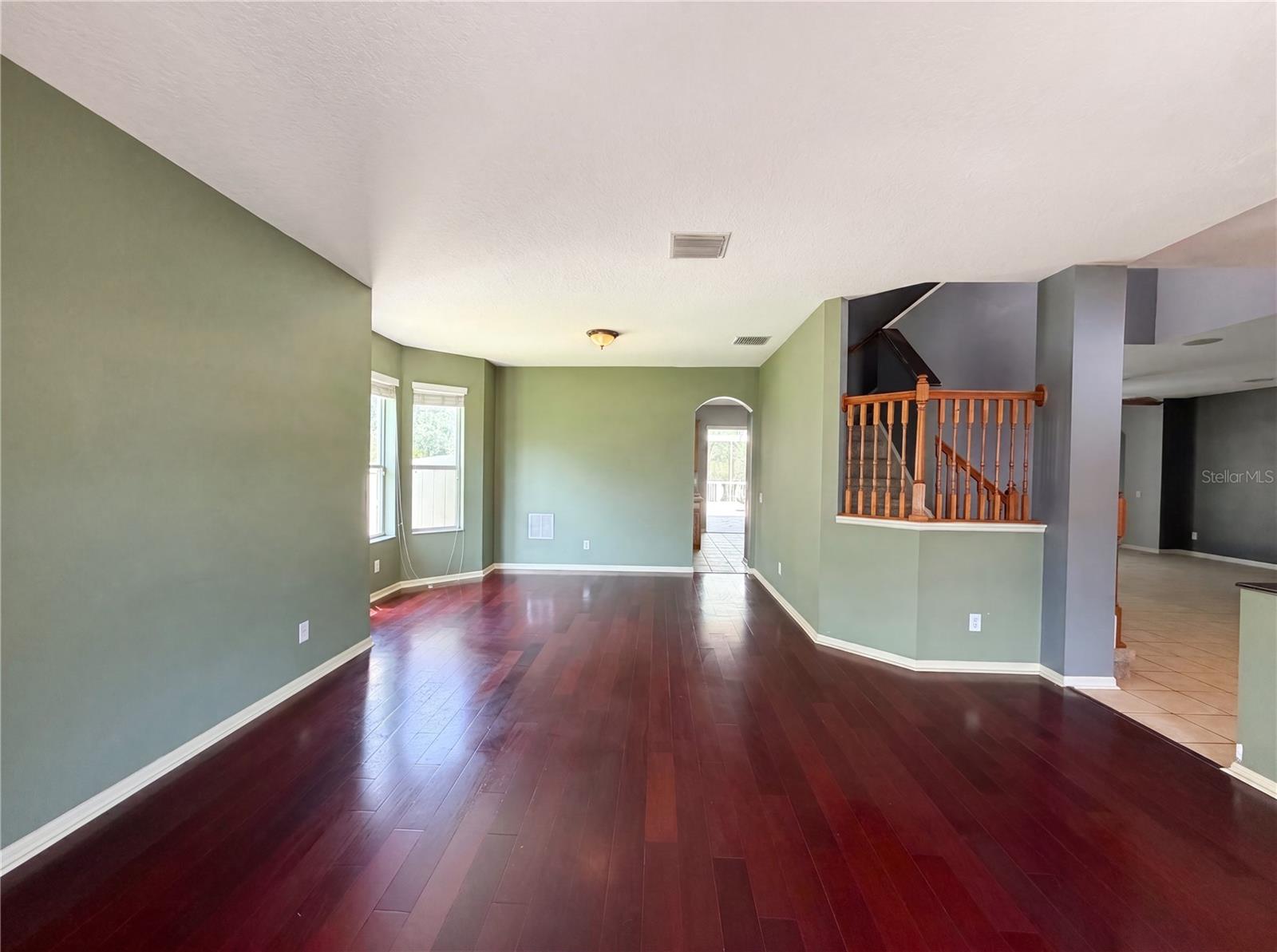 BALLANTRAE VILLAGE 04 - Residential