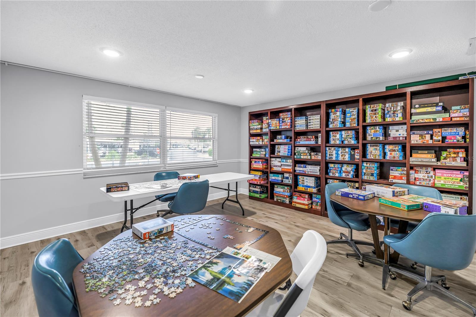 TOWN SHORES OF GULFPORT - Residential