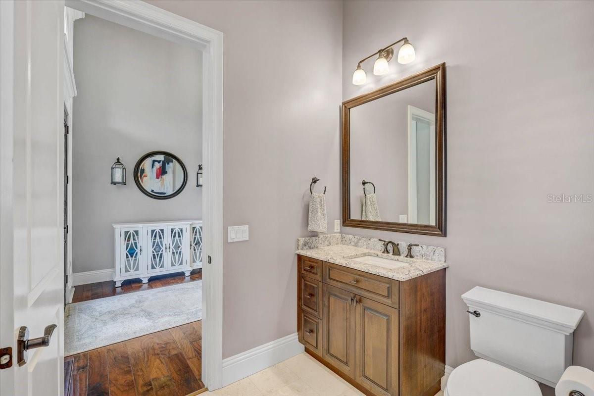 SANCTUARY ON LIVINGSTON PH - Residential