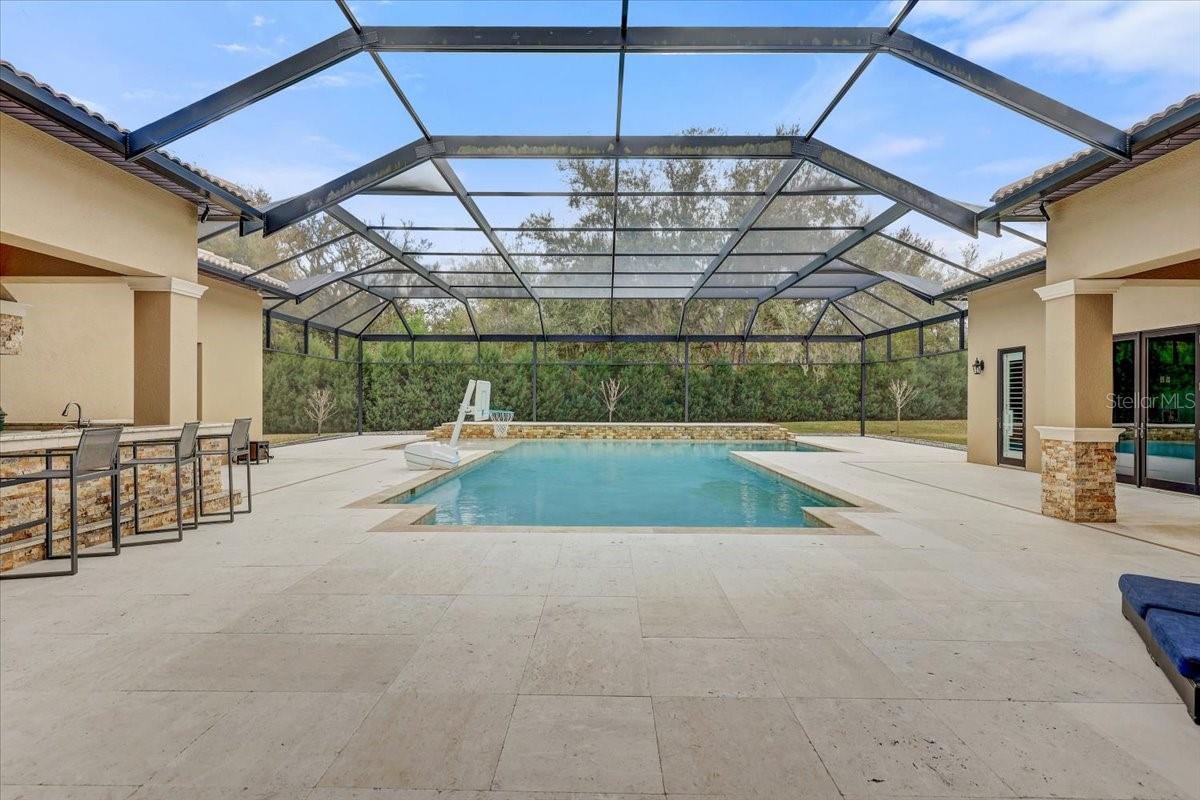 SANCTUARY ON LIVINGSTON PH - Residential