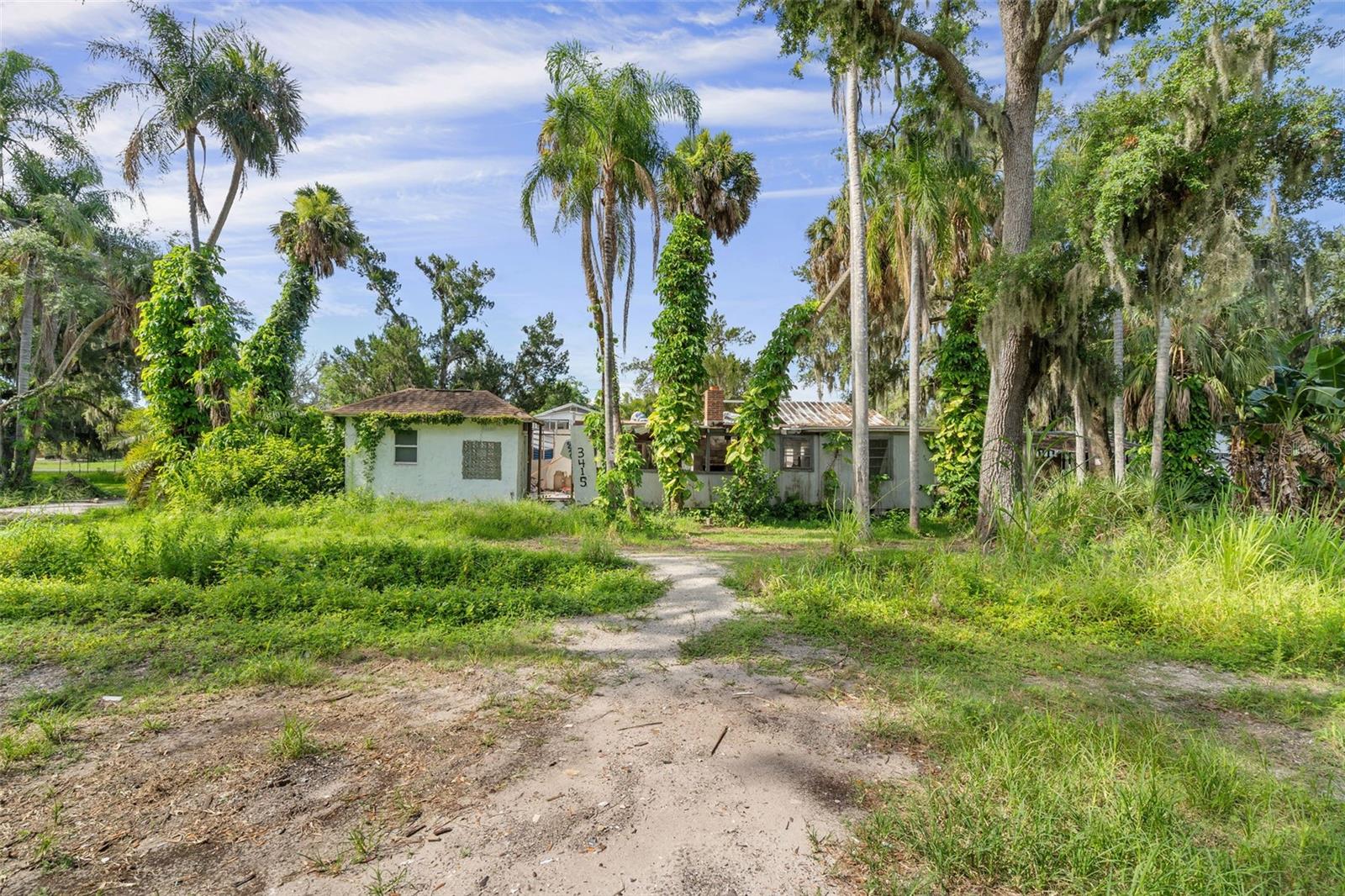 Investor Special! Opportunity awaits on this 1.09 acre parcel nestled just off of Ellenton Gillette Road. This property is being offered as-is and is currently uninhabitable, making it an ideal project for investors, builders, contractors, or buyers looking to renovate or rebuild.

Situated on a desirable parcel in a growing area of Palmetto, the property offers excellent potential for redevelopment or a complete renovation, subject to local regulations and permitting requirements. Conveniently located near shopping, dining, schools, parks, major roadways, and the Gulf Coast's beautiful beaches, this location provides easy access to Bradenton, Sarasota, St. Petersburg, and Tampa.

Bring your vision and creativity to unlock the possibilities this property has to offer. Whether you're searching for your next investment, a fix-and-flip opportunity, or a site for a future dream home, this property presents exceptional potential in an established neighborhood.

Cash buyers or renovation financing are likely the best fit. Buyer to verify all property information, dimensions, zoning, and intended use.