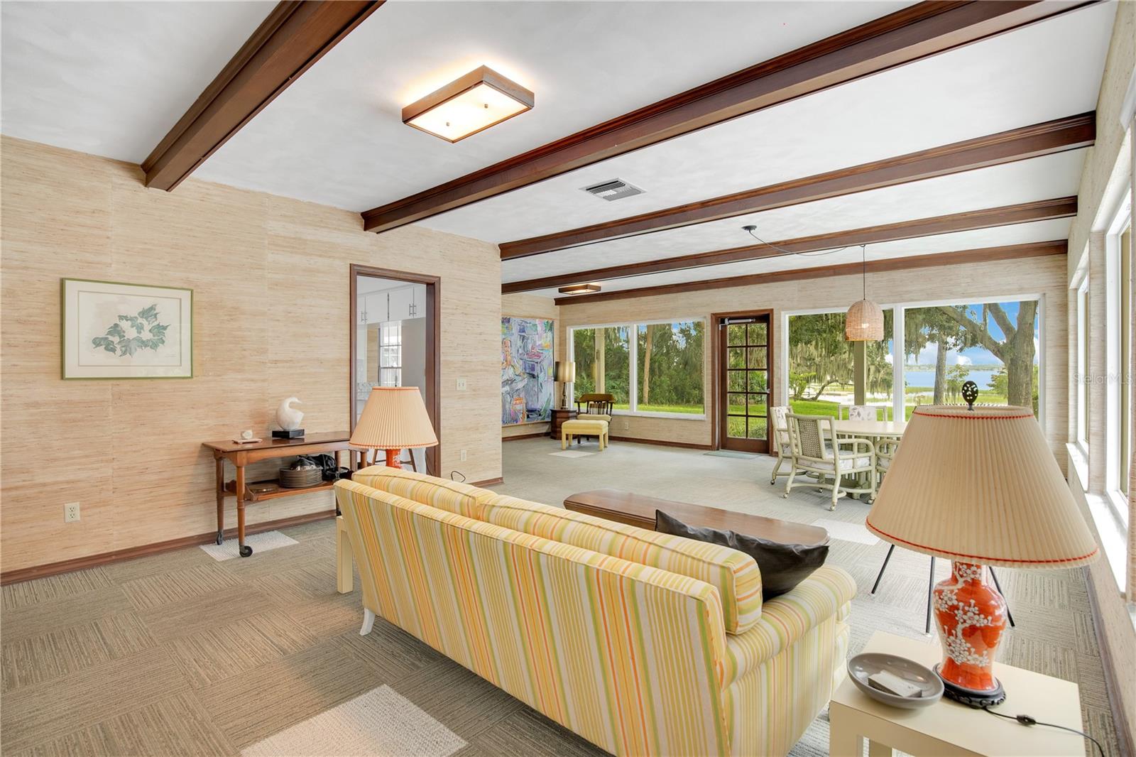 SUMMERPORT BEACH - Residential