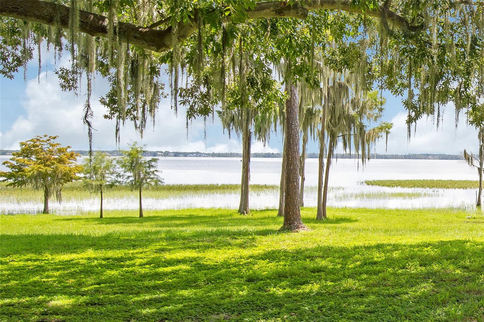 SUMMERPORT BEACH - Residential