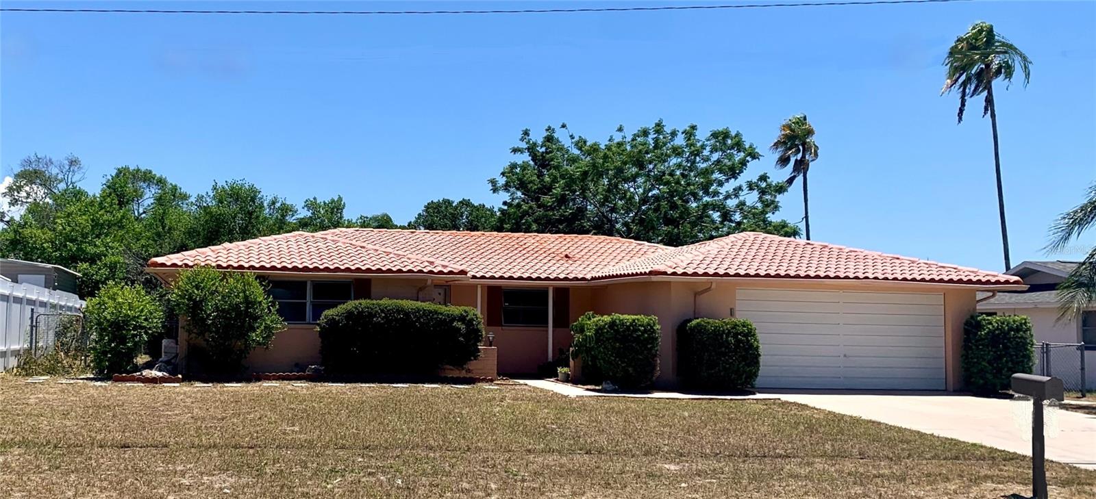 JASMINE LAKES - Residential
