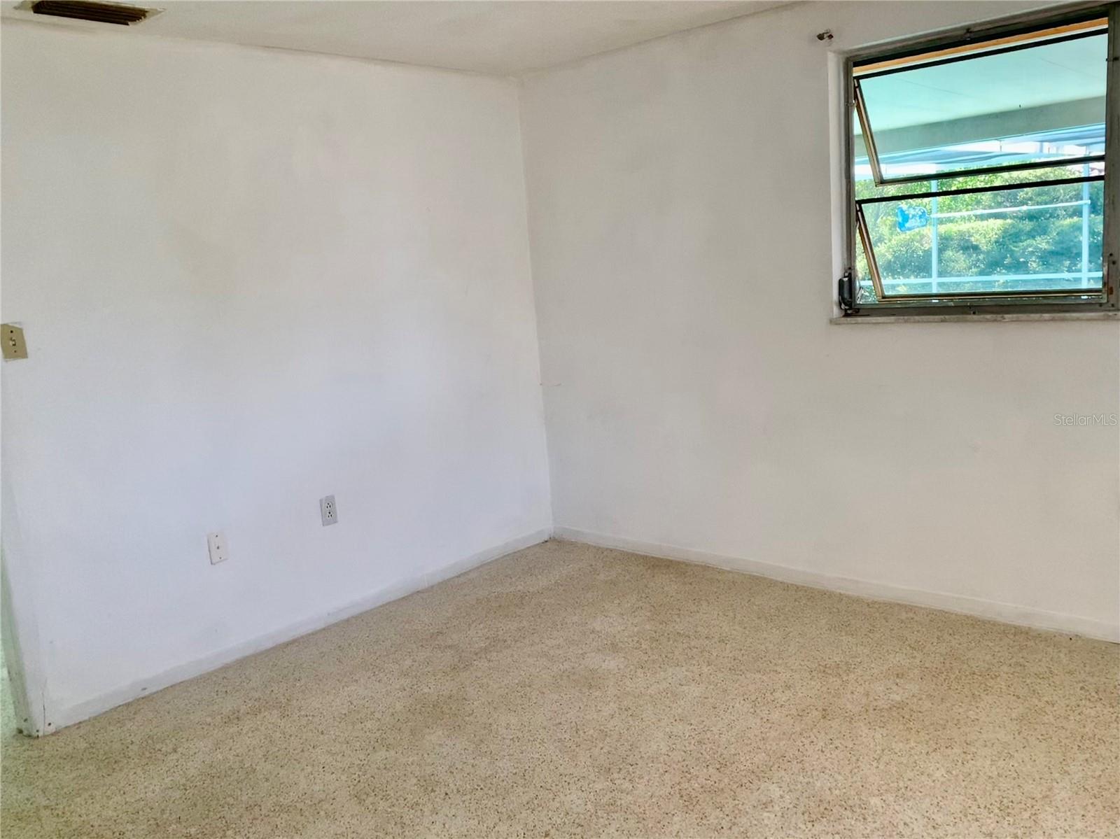 JASMINE LAKES - Residential