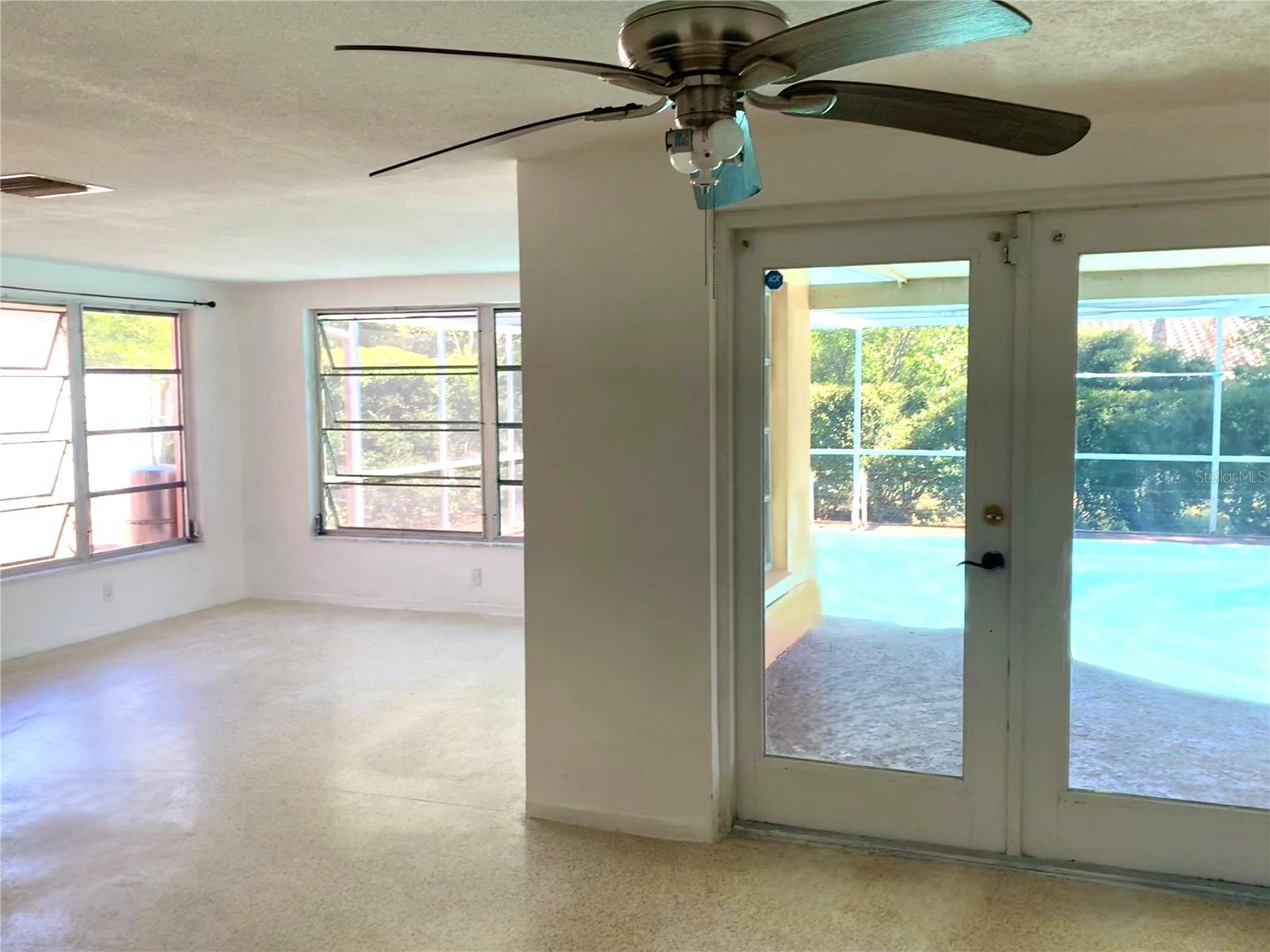 JASMINE LAKES - Residential