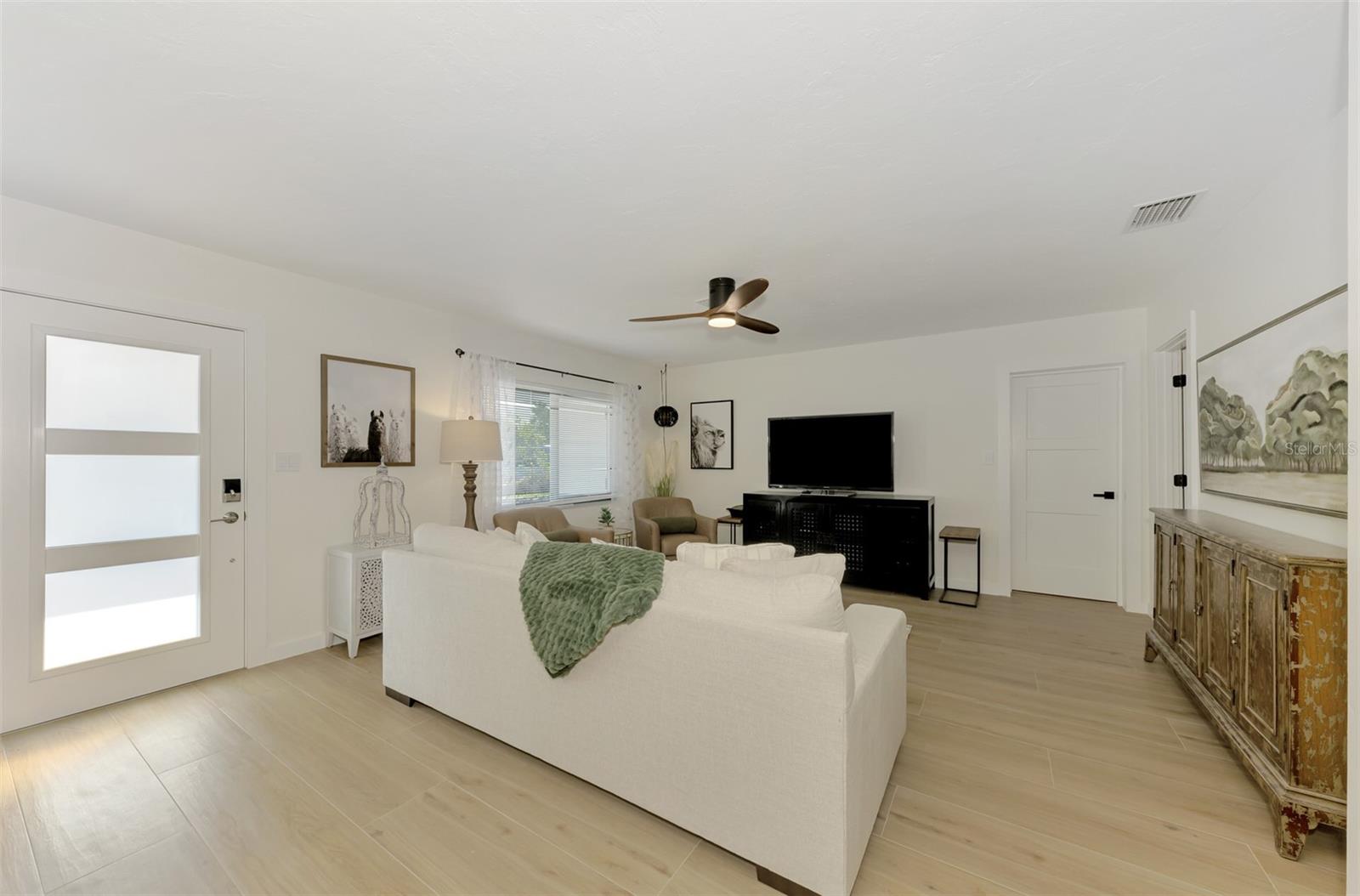 NORWOOD PARK - Residential
