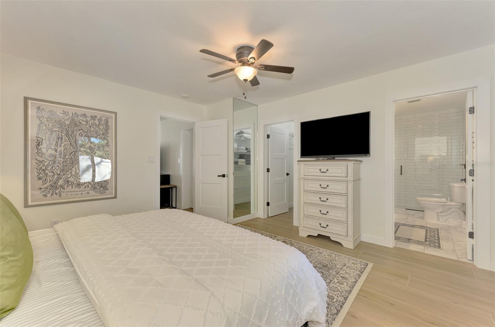 NORWOOD PARK - Residential