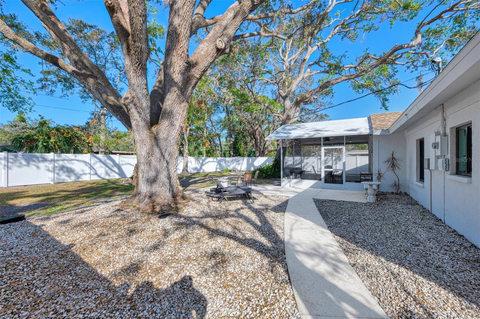 NORWOOD PARK - Residential