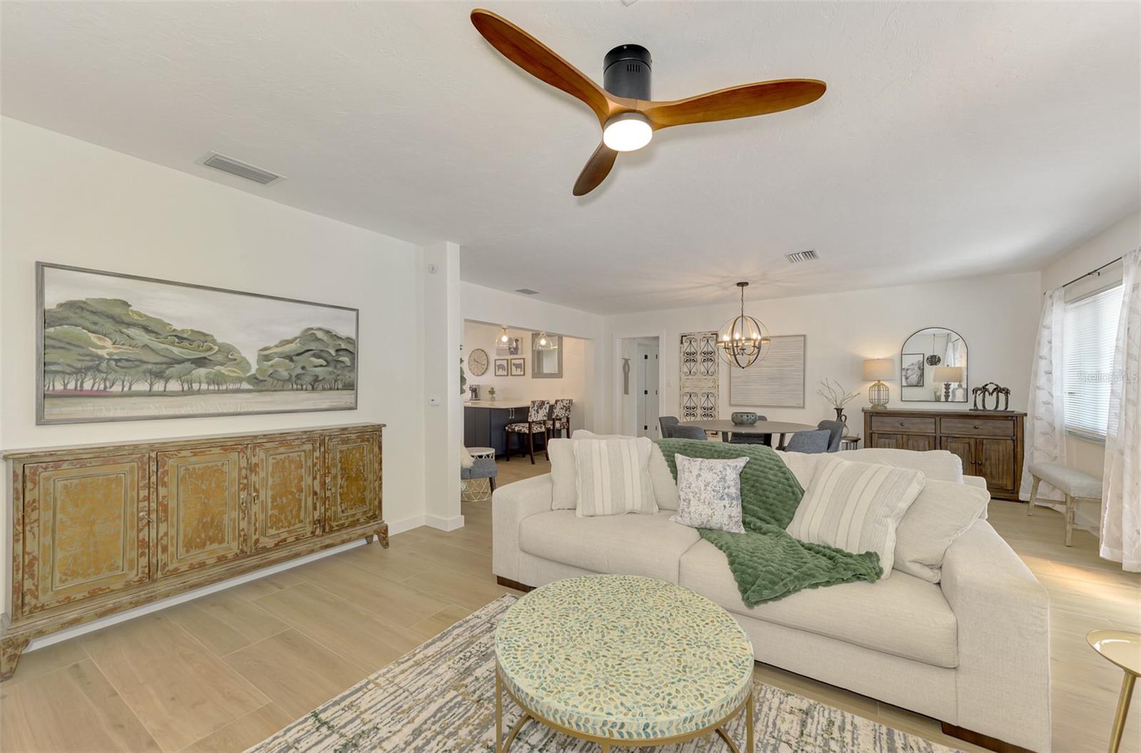 NORWOOD PARK - Residential