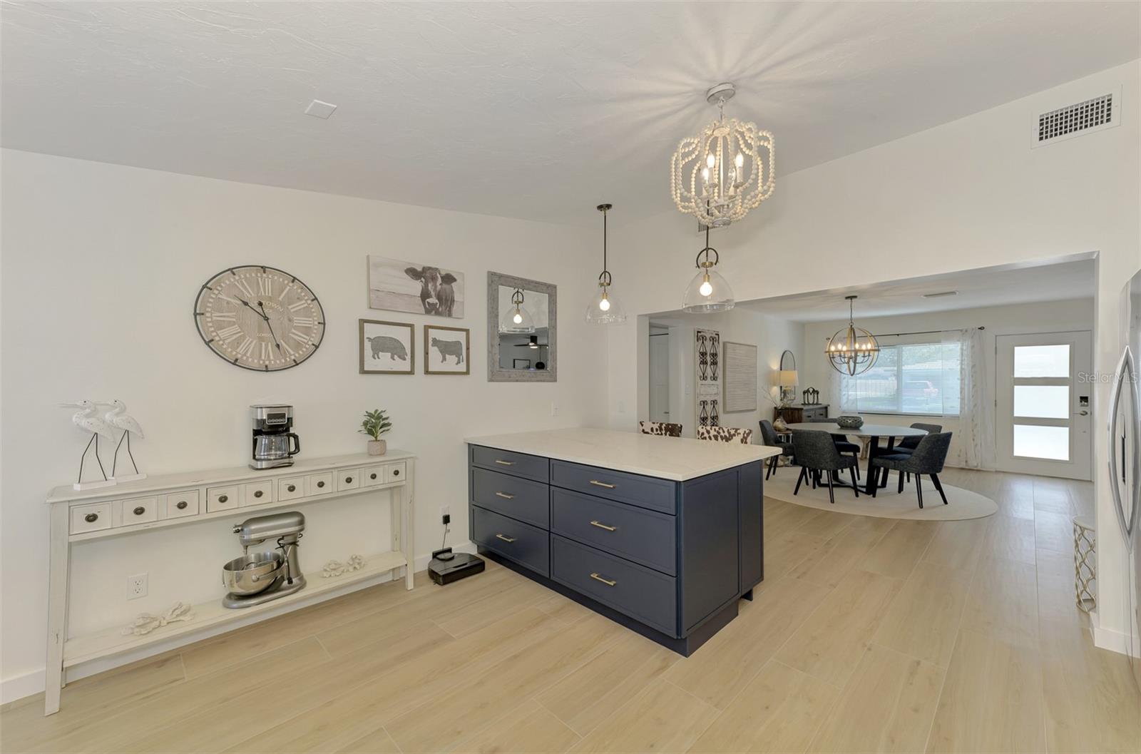 NORWOOD PARK - Residential
