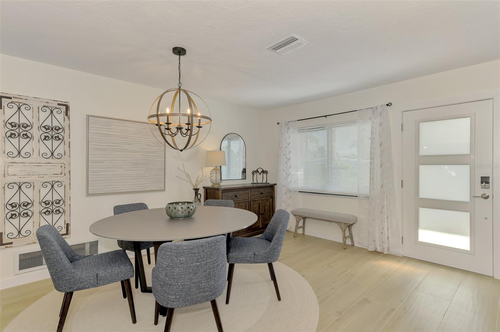 NORWOOD PARK - Residential