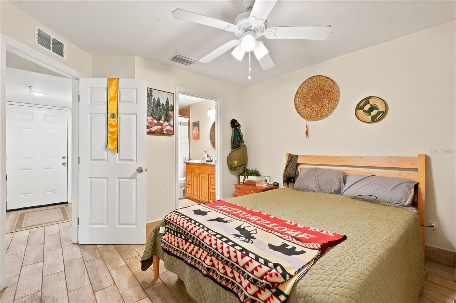 THE GRAND RESERVE CONDO - Residential