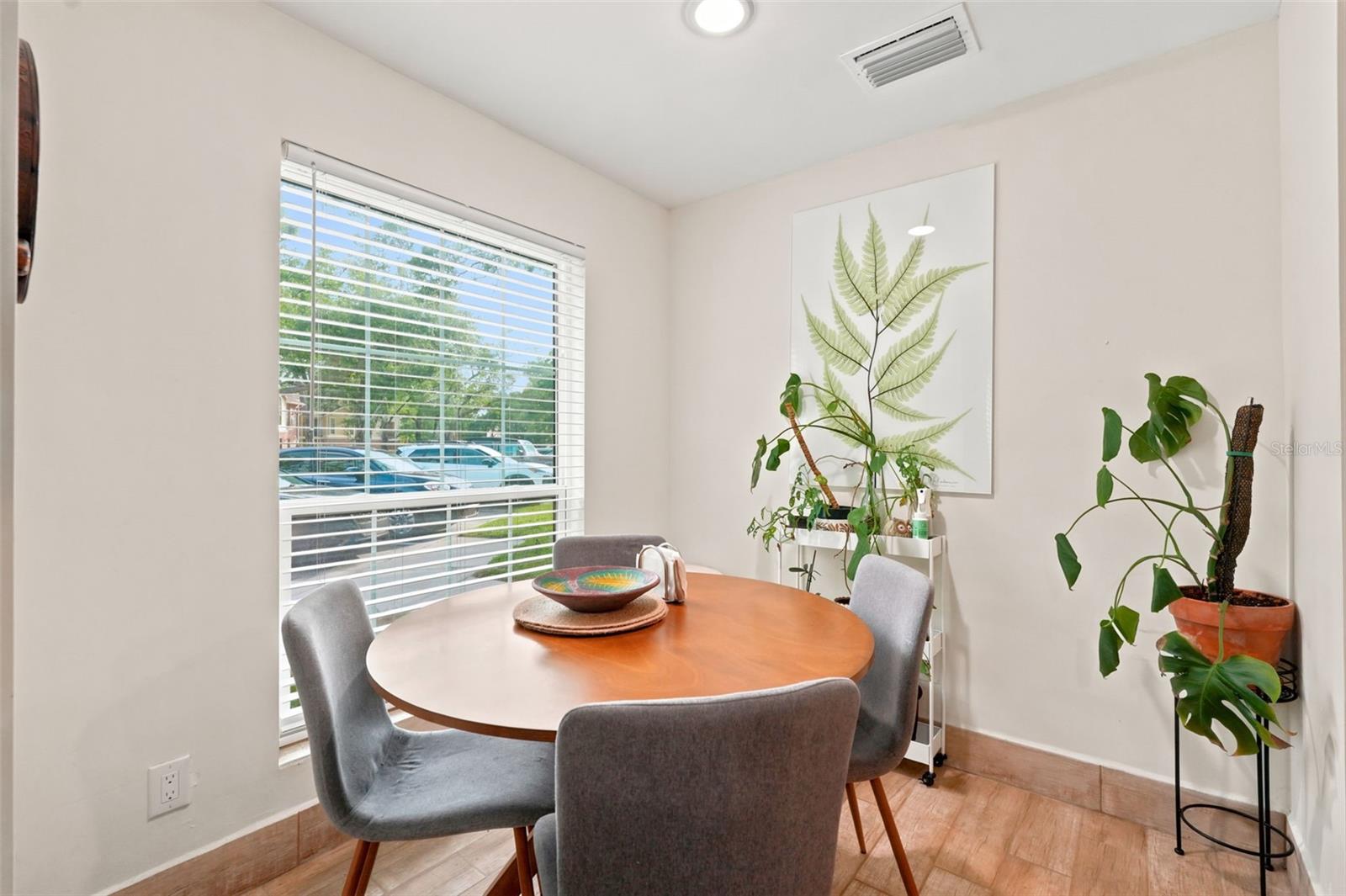 THE GRAND RESERVE CONDO - Residential