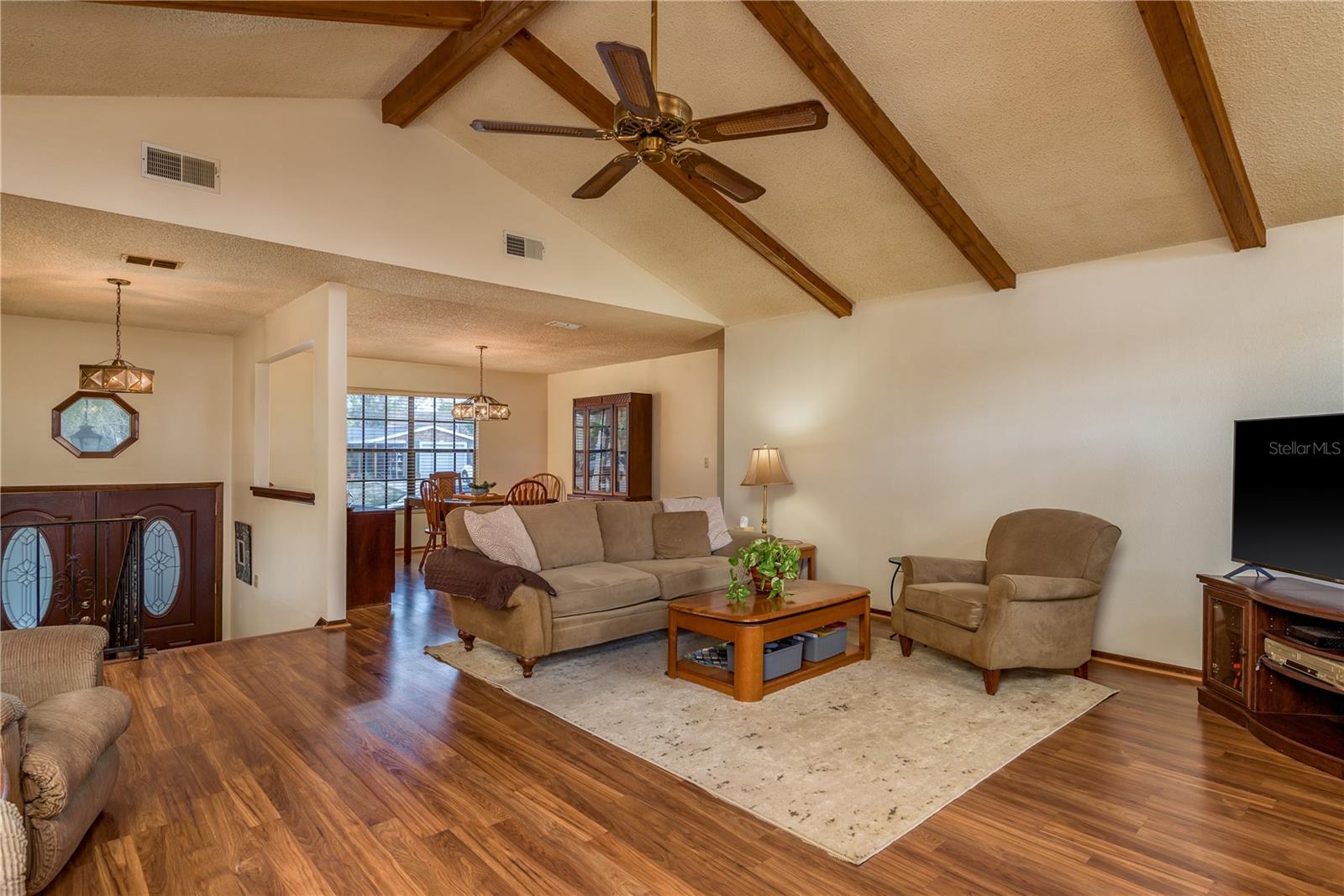 LAKE VIEW VILLAS - Residential