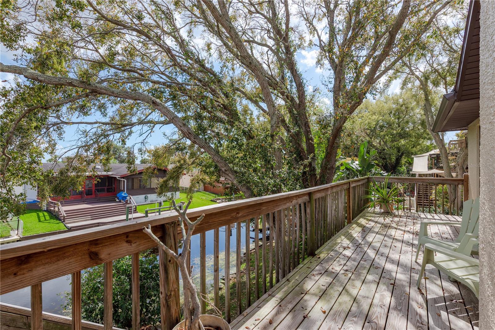LAKE VIEW VILLAS - Residential