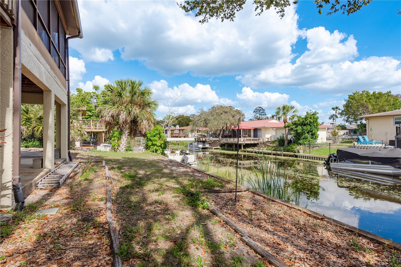 LAKE VIEW VILLAS - Residential
