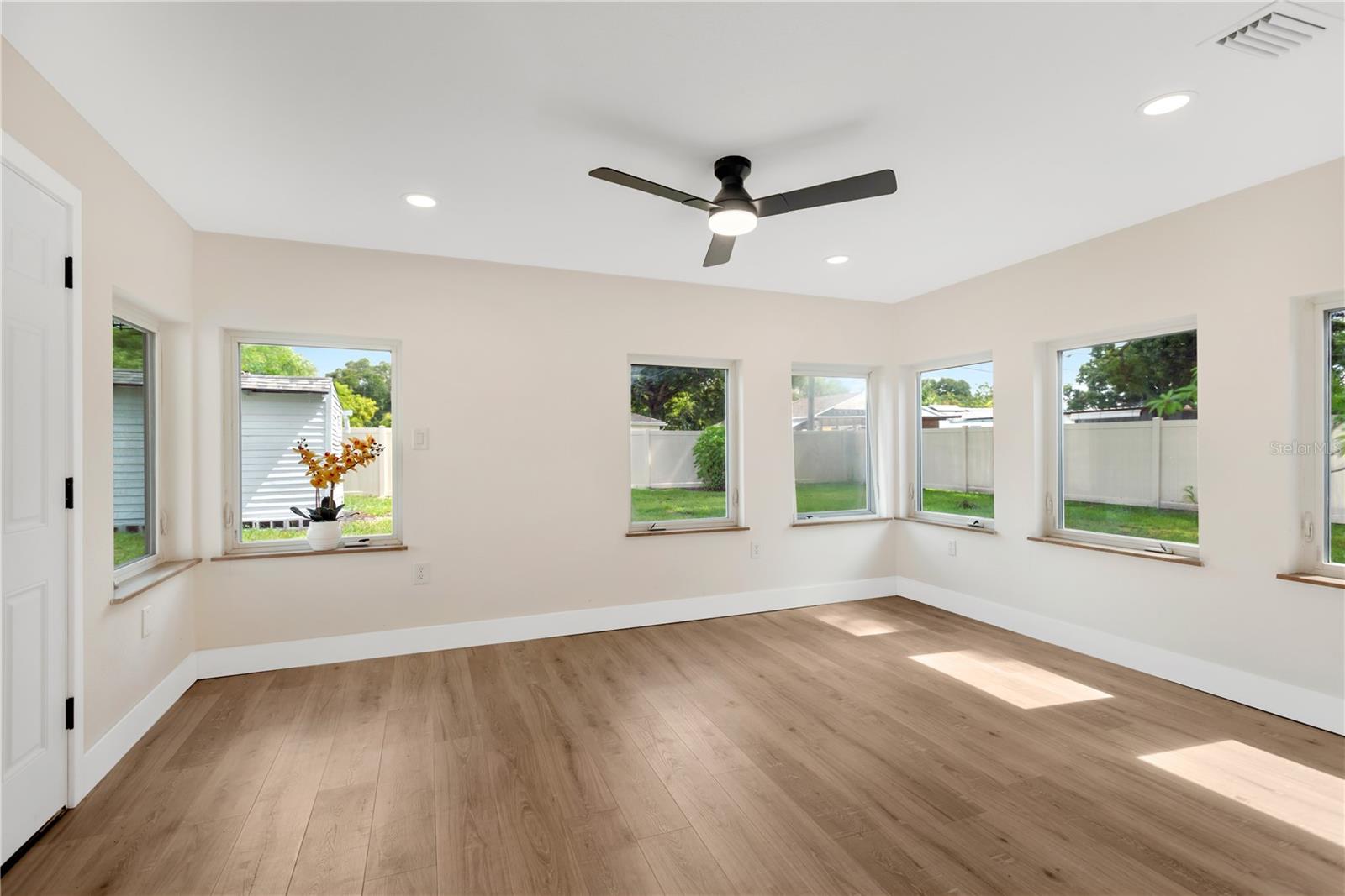 HOERNERS HOMESITE - Residential