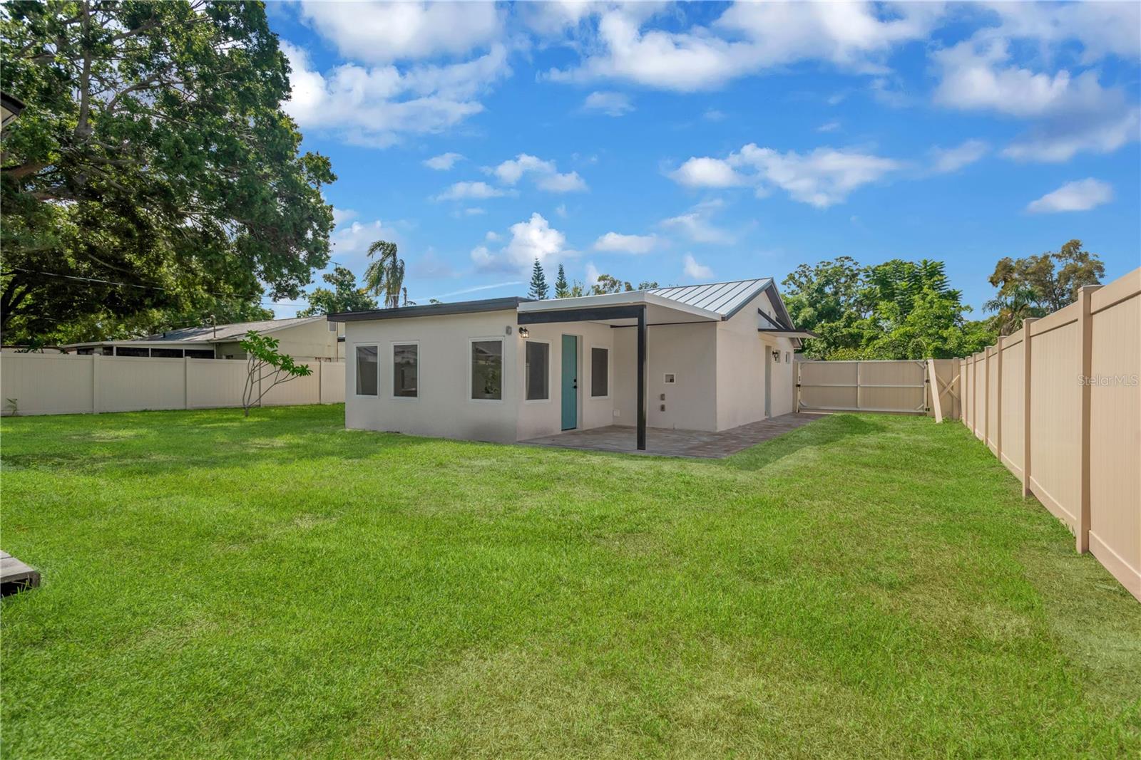 HOERNERS HOMESITE - Residential