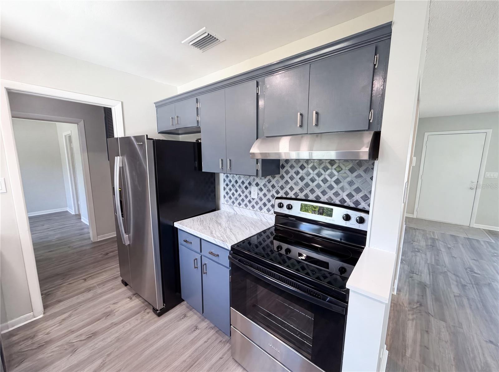 SPRING HILL - Residential