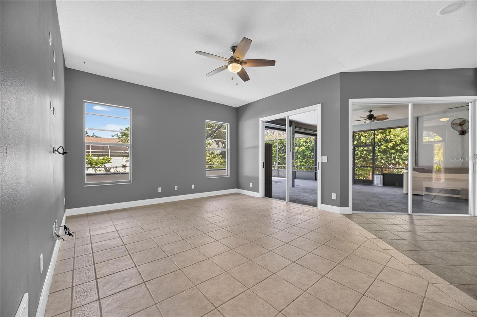 BOYETTE SPRINGS - Residential