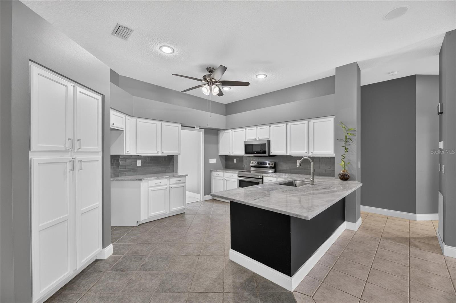 BOYETTE SPRINGS - Residential