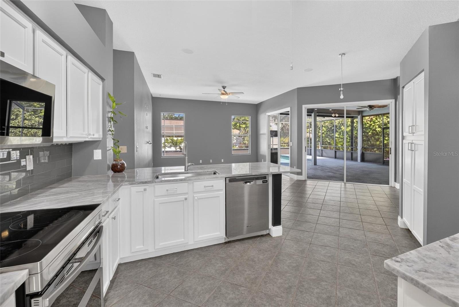 BOYETTE SPRINGS - Residential