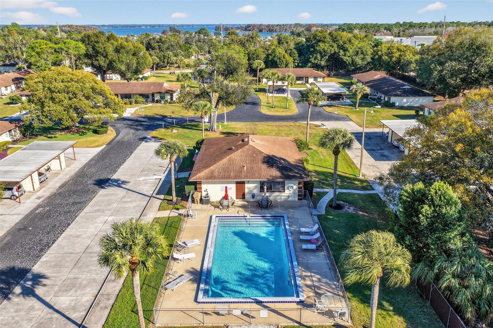 SUMMIT CHASE VILLAS PH I - Residential