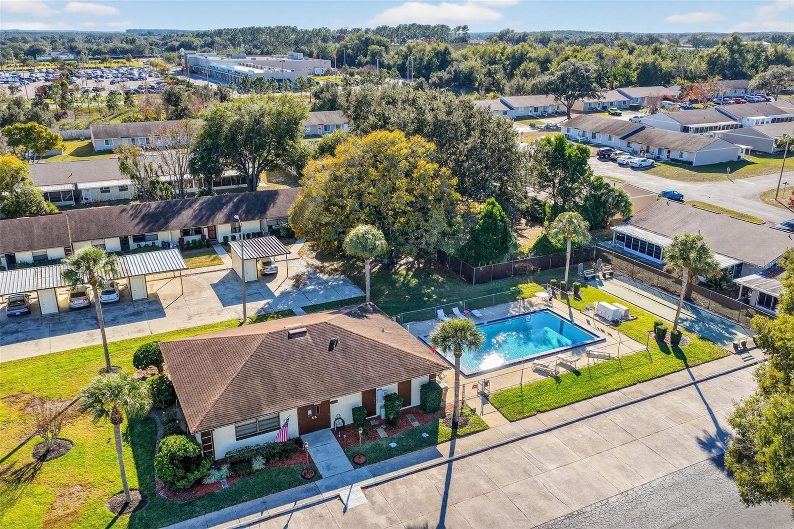 SUMMIT CHASE VILLAS PH I - Residential