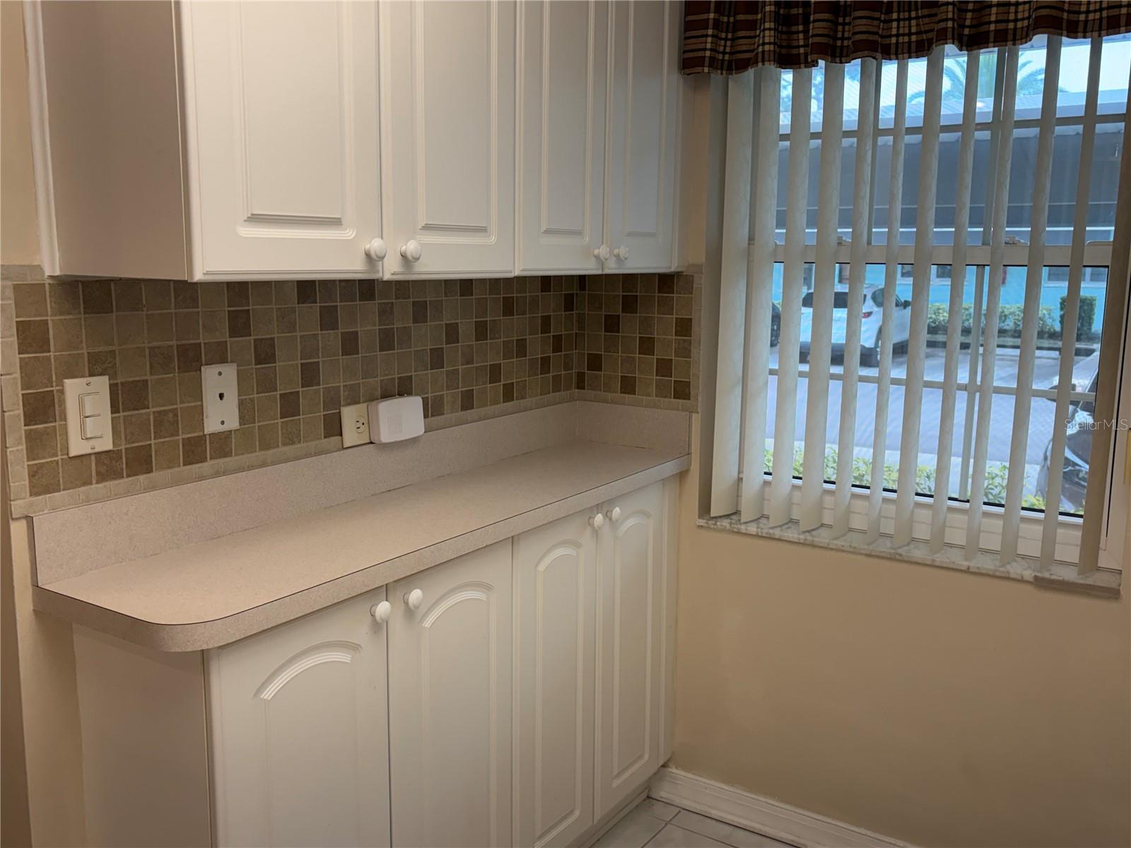 WOODLAND VILLAS CONDO 1 - Residential