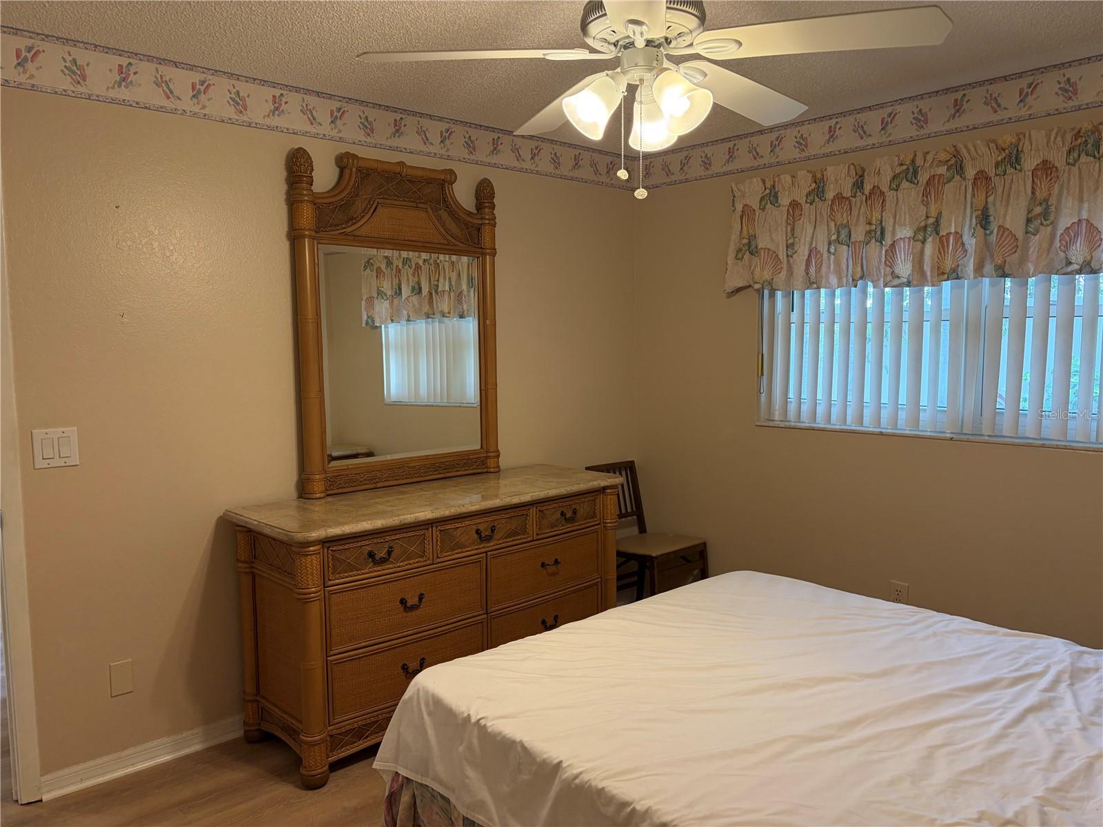WOODLAND VILLAS CONDO 1 - Residential