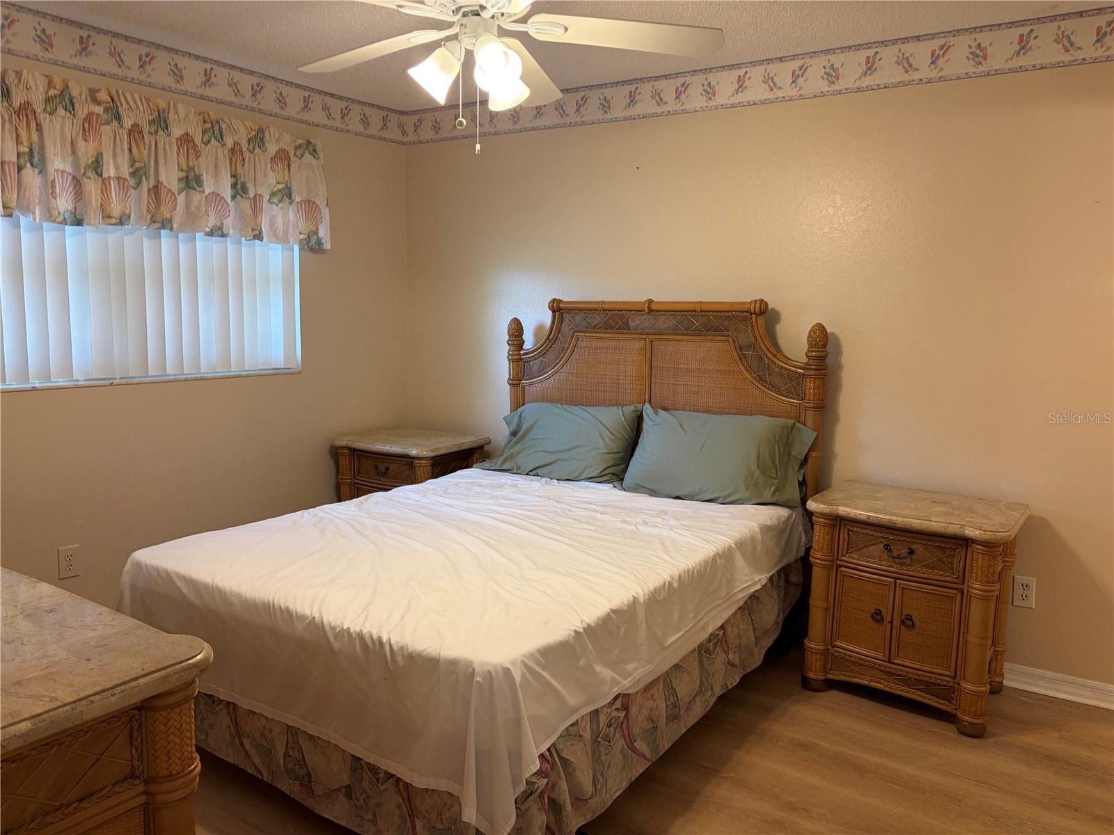 WOODLAND VILLAS CONDO 1 - Residential