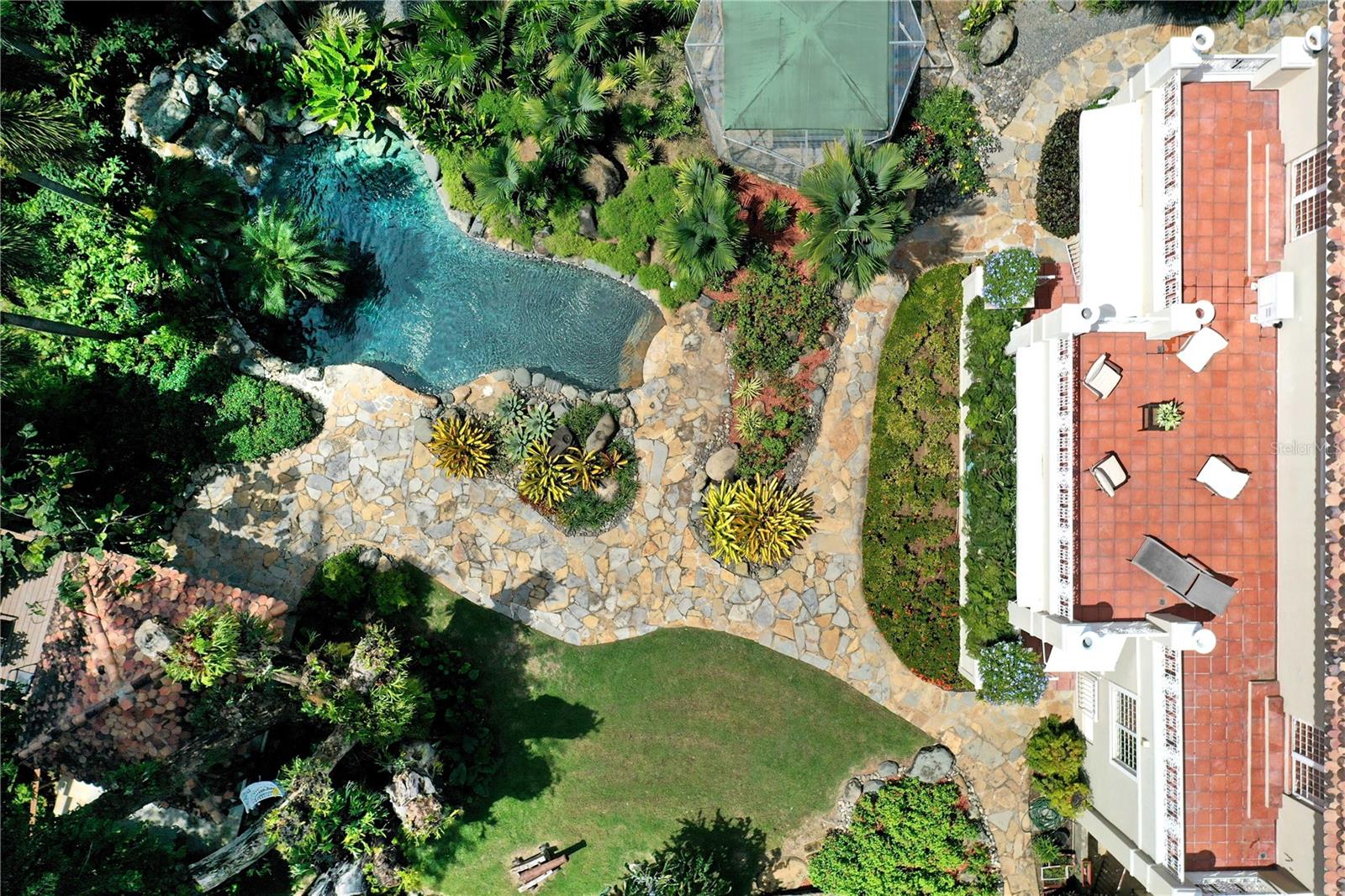 GHN- VILLA CAPARRA - Residential