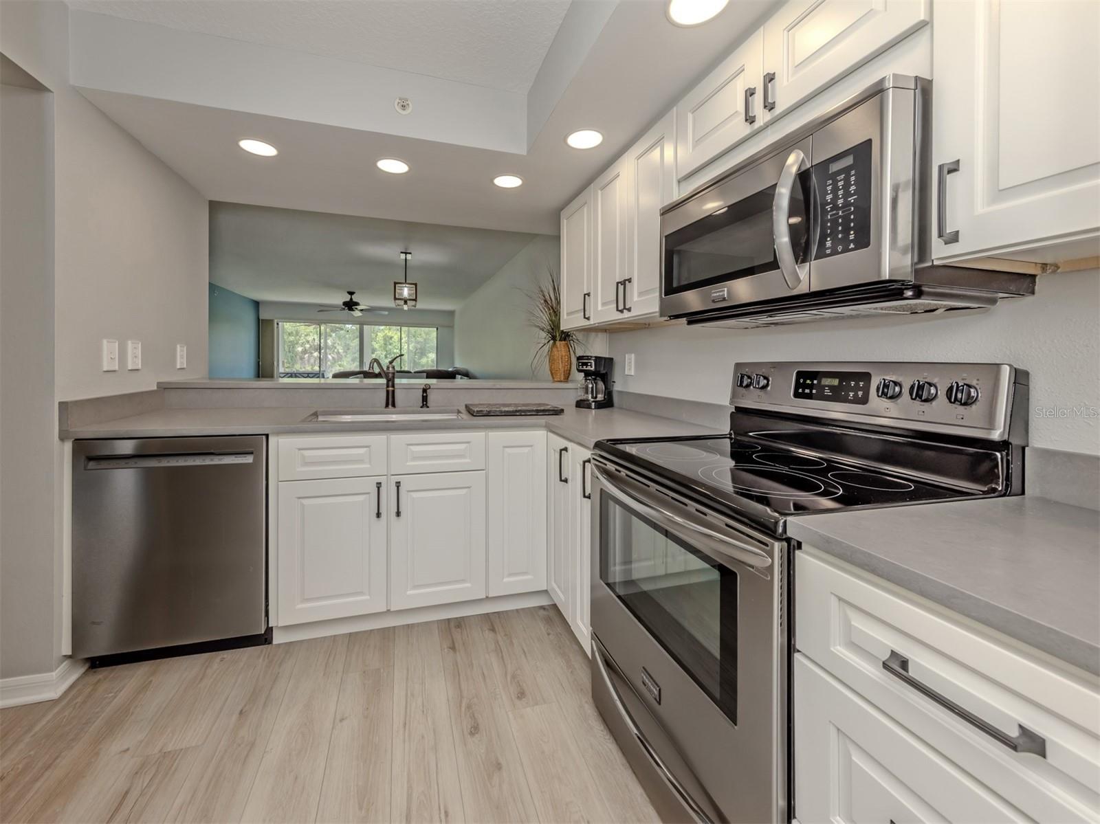 GARDENS 3 AT WATERSIDE VILLAGE - Residential