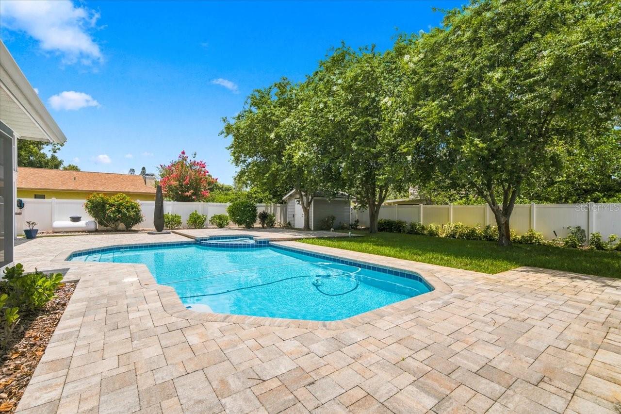 BURNES LAKE ESTATES UNIT 1 - Residential
