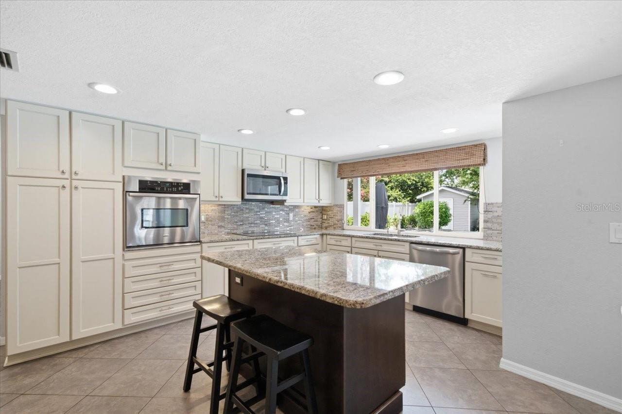 BURNES LAKE ESTATES UNIT 1 - Residential