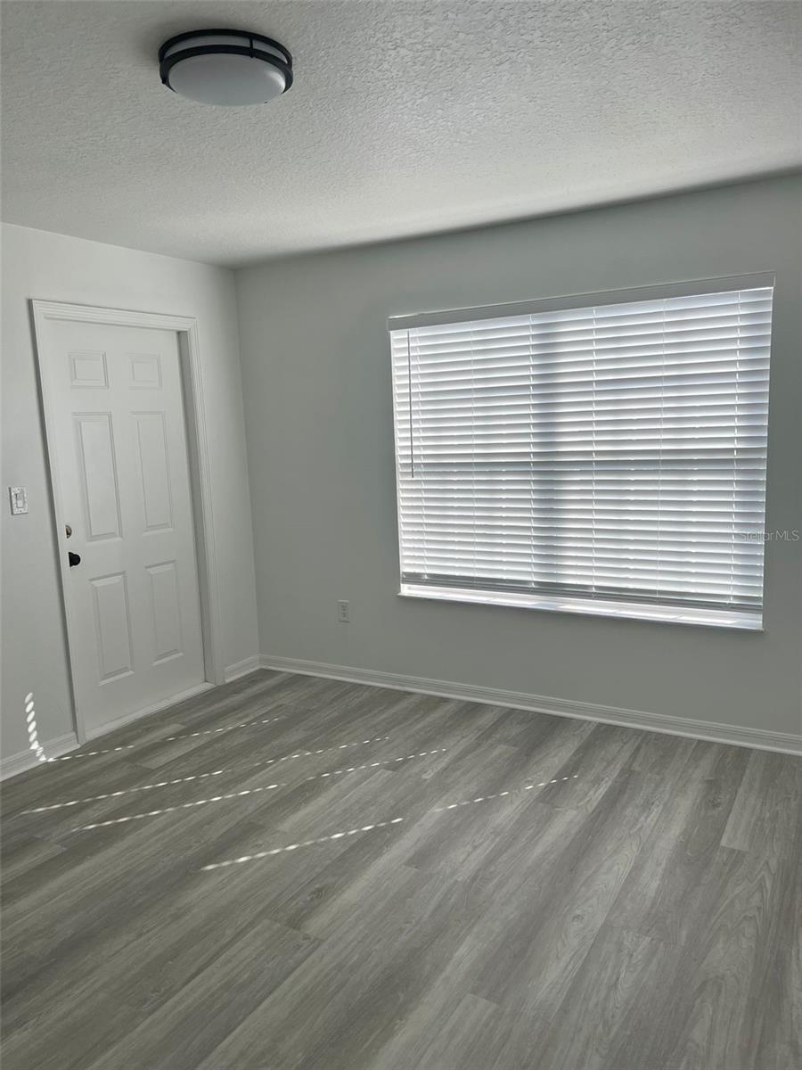 PARADISE COVE - Residential Lease
